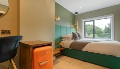 34 On The Hill - Boutique Townhouse