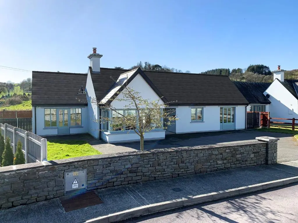 4 bedroom Holiday Home In Union Hall