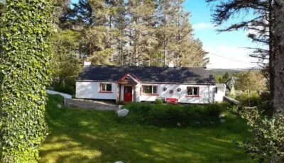 Back2Roots - Beautifully Restored Cottage, Doochary