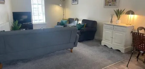 Carrick Town Centre Apartment