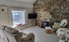 Charming 2-Bed Apartment in Donegal Town Centre