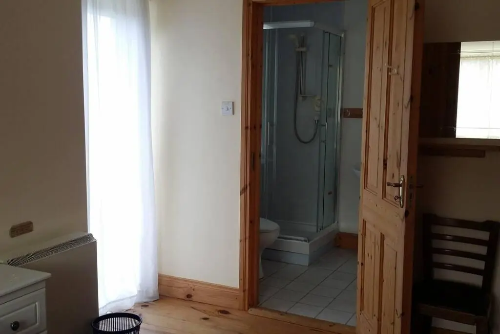 Clew Bay House with breathtaking ocean views Sat to Sat ONLY
