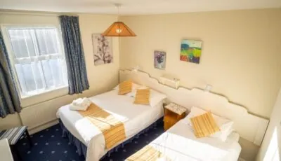 Clifden White Heather - 5 Bedroom House