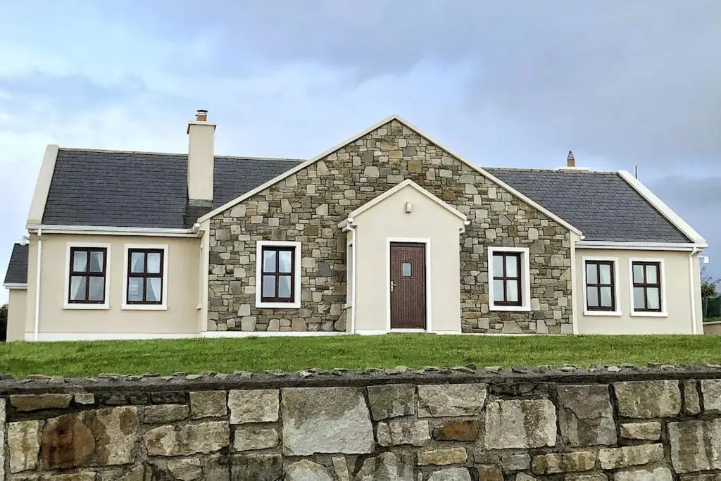 Entire home in Belmullet