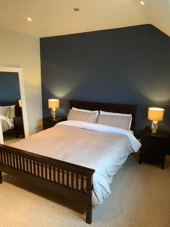Feather bed 3 bedroom house