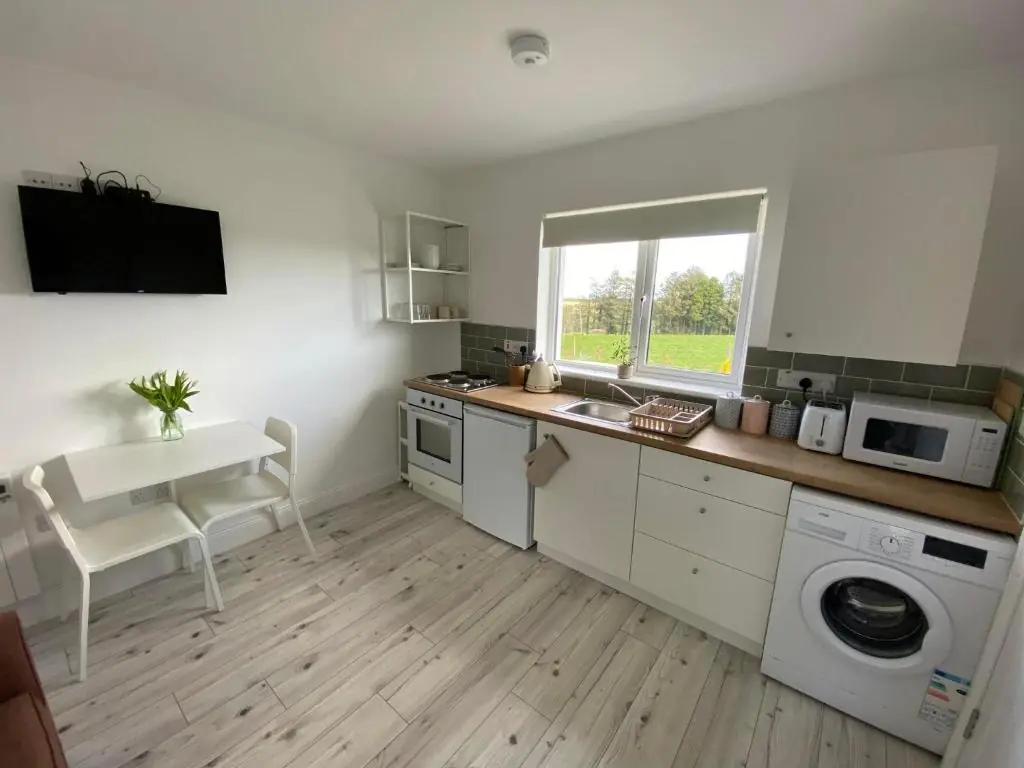 Hillview Apartment