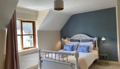 Kilronan 4 Bed House on castle grounds