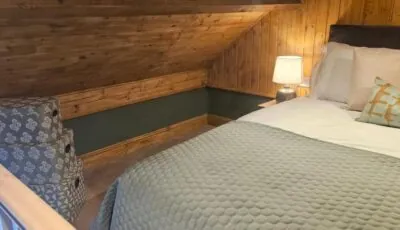 Mount Bolton Loft House