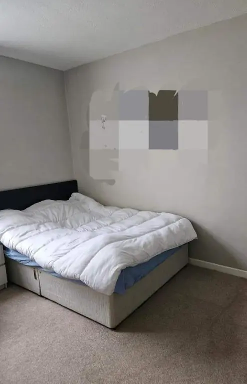 Studio apartment walks to city centre