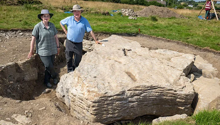 Irlanda – Dos tumbas de casi 6.000 años descubiertas en el condado de Galway